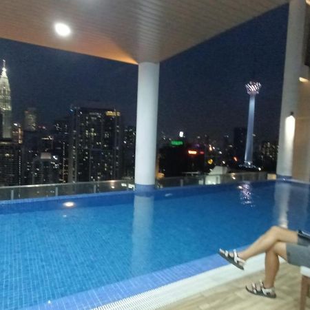 קואלה לומפור Colony By Infinitum Suites Service Klcc מראה חיצוני תמונה